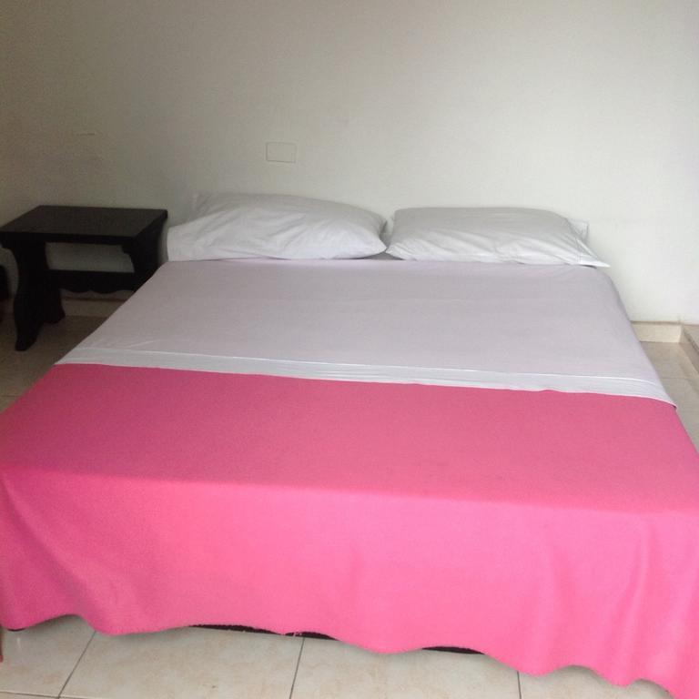 Hotel Calamo Plaza Pitalito Room photo